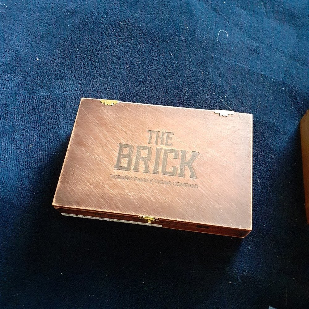 COPY - The Brick All Wood empty cigar box